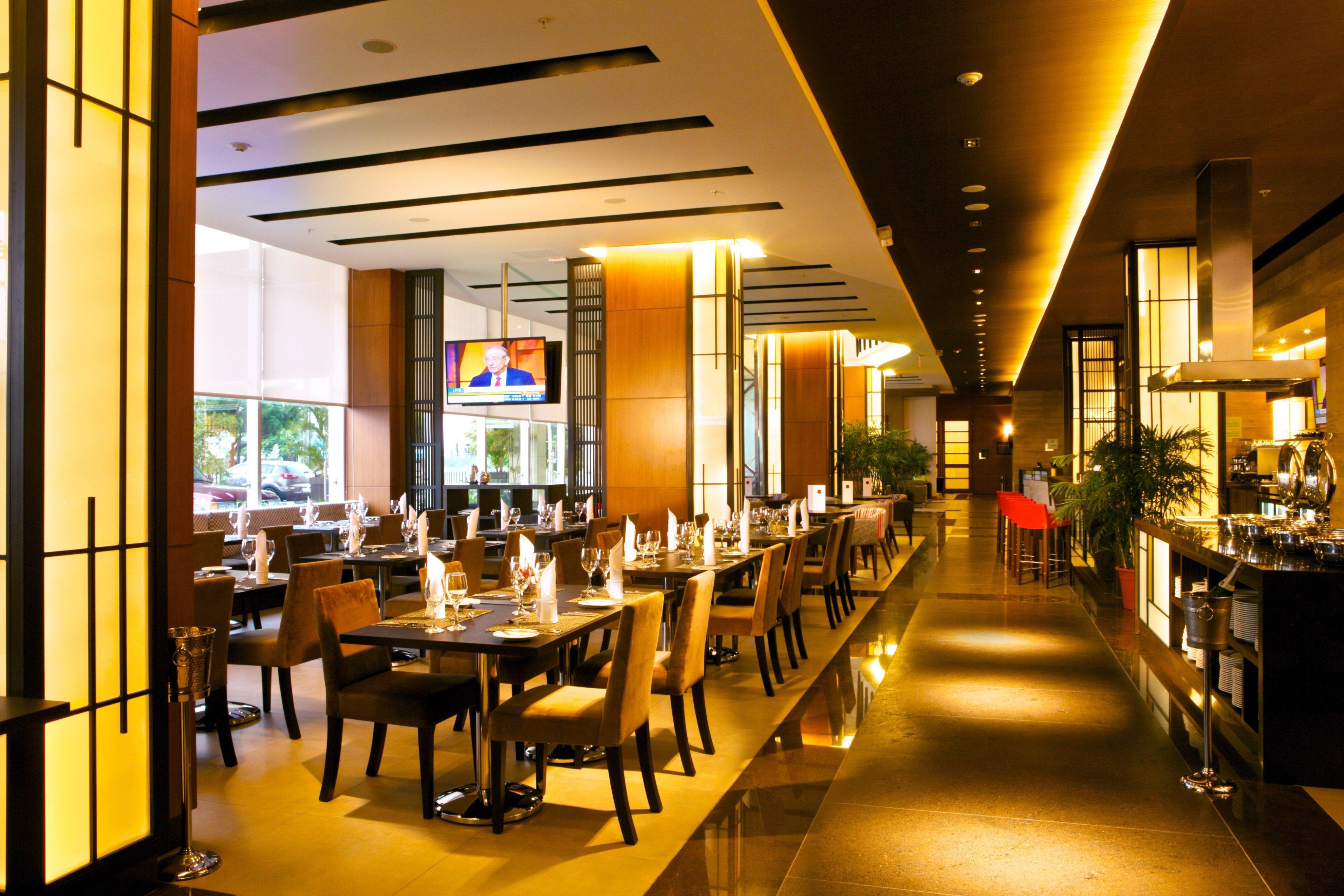 ฮอลิเดย์อินน์ กวายากิล แอร์พอร์ต ภายนอก รูปภาพ The interior of the restaurant