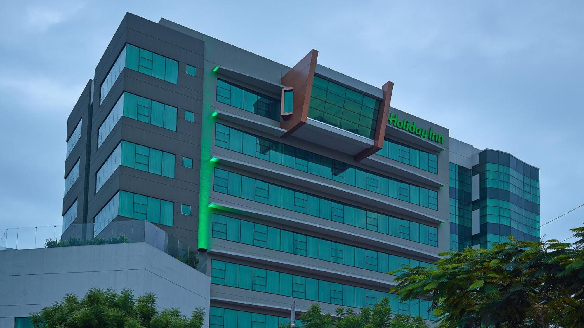 ฮอลิเดย์อินน์ กวายากิล แอร์พอร์ต ภายนอก รูปภาพ Headquarters of the National University of Singapore