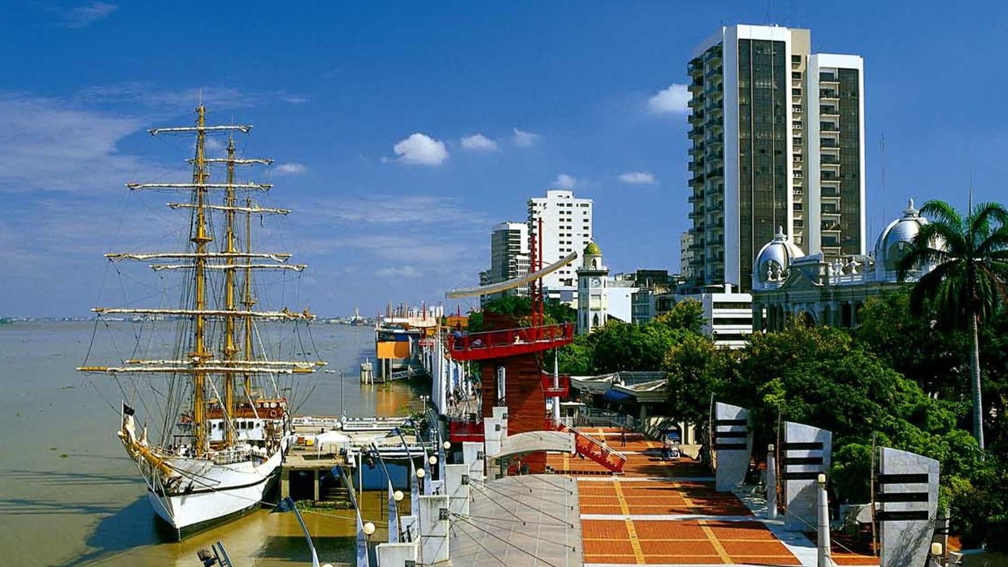ฮอลิเดย์อินน์ กวายากิล แอร์พอร์ต ภายนอก รูปภาพ The Marina
